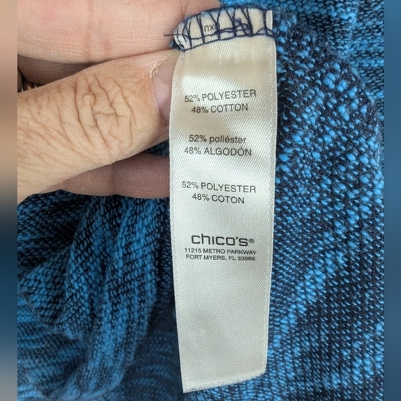 Weekends by Chico's tunic style hoodie size 2(large) in teal - Picture 4 of 10